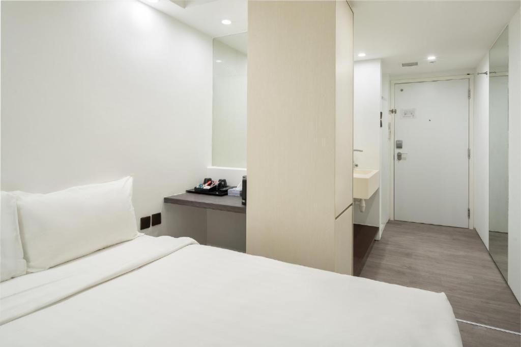 A Hotel Dickson 新加坡 外观 照片